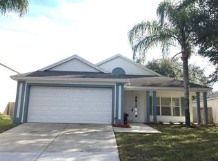 959 Mayfair St, Eustis, FL 32726