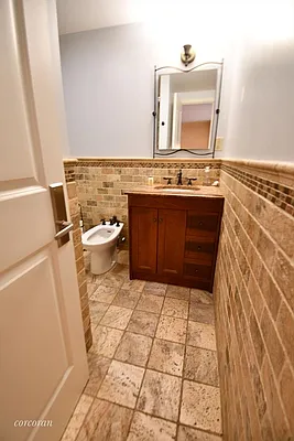 Rented by Corcoran | media 6
