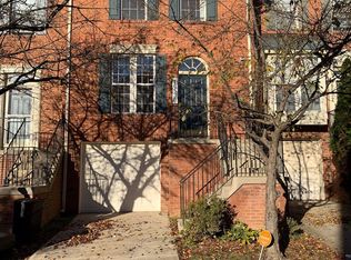 10530 Sunny Brooke Ln, Potomac, MD