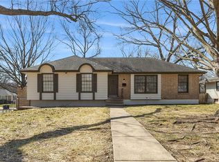 8825 McElroy Rd, Kansas City, MO 64134