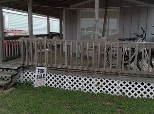 1530 Salter Path Rd, Indian Beach, NC 28512