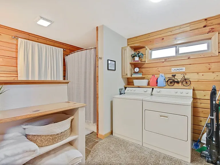 Laundry Room Cabinet