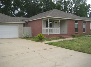 227 Forbes Cv, Byram, MS 39272