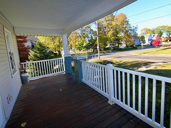 4th image of 1006 E Euclid Ave