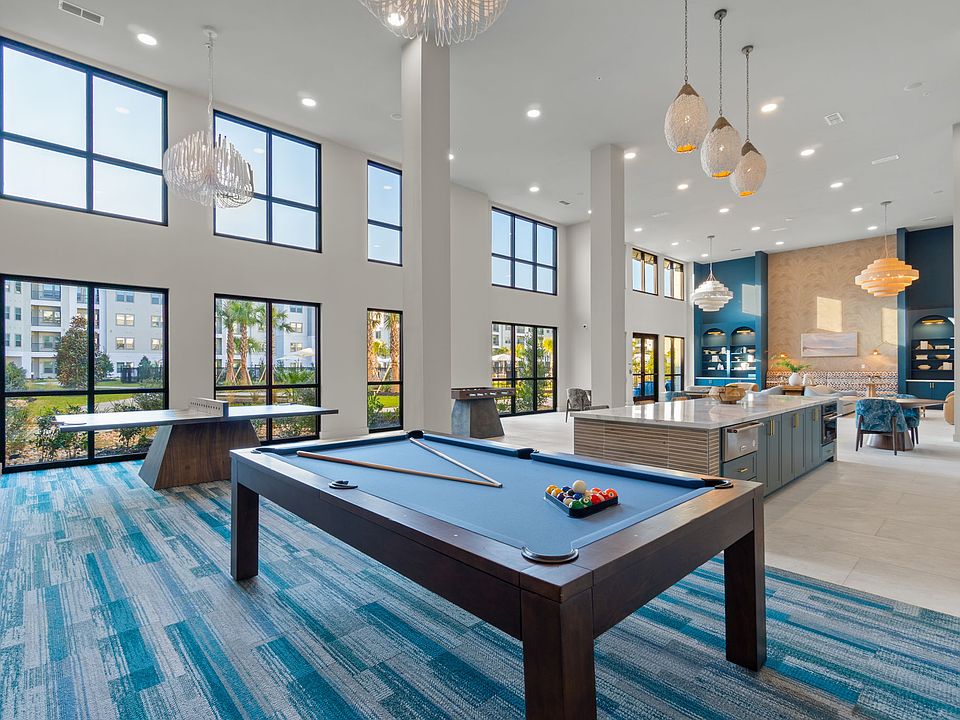 Social Lounge with Billiards