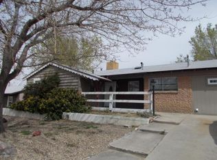 4008 Country Club Dr, Farmington, NM 87402