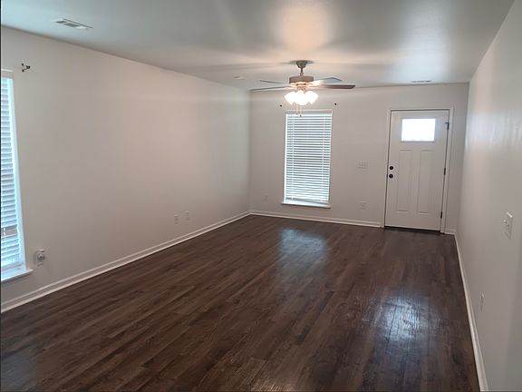 5th image of 103 Anita Dr #103