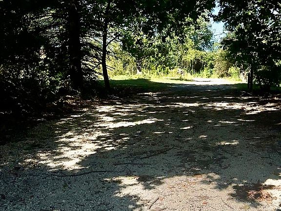 2nd image of 43 Rosewood Dr