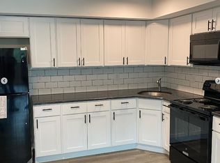 602 Abbey Ct, Sicklerville, NJ 08081