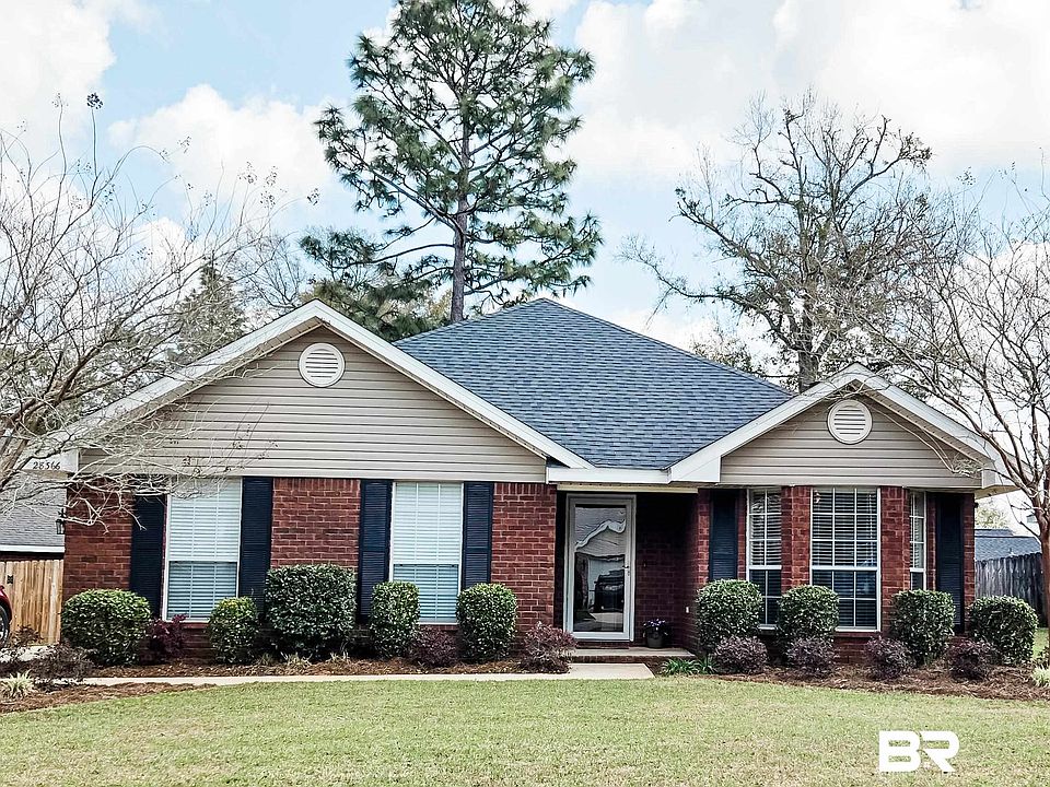 1st image of 28366 Chateau Dr