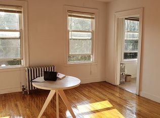240 Adelphi St #3, Brooklyn, NY 11205