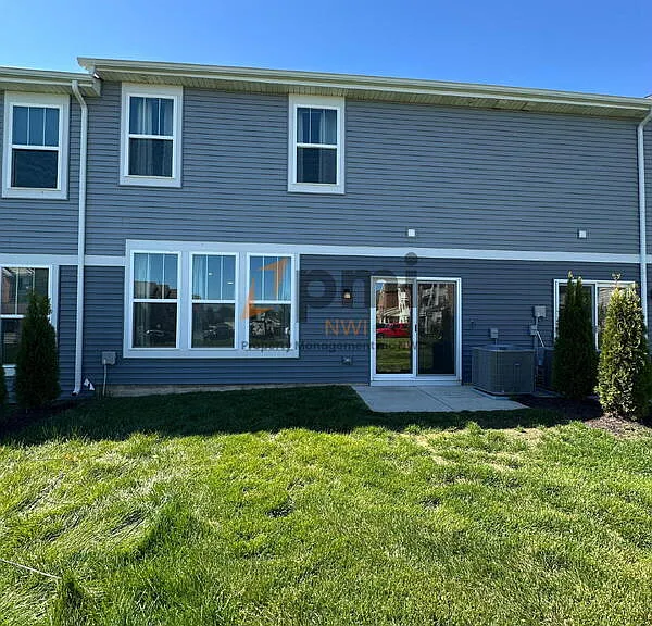 8366 Kannon Dr — Photo 26