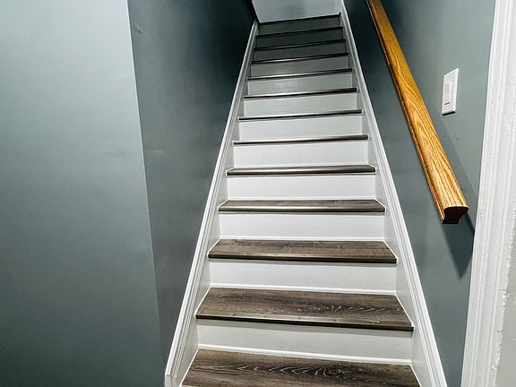 Stairs To 2nd Floor