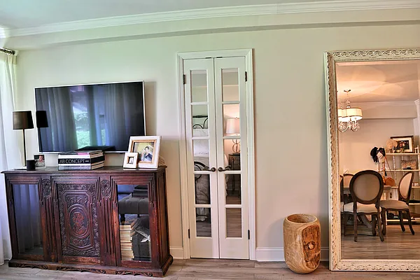 Rented by Engelman And Co | media 16