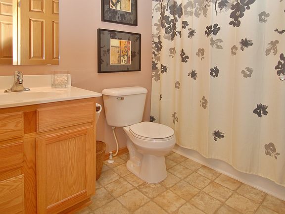 4th image of 11364 Aberdeen Cir NE Unit C