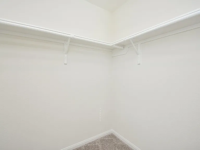 8138 Leisure Point Dr — Photo 43