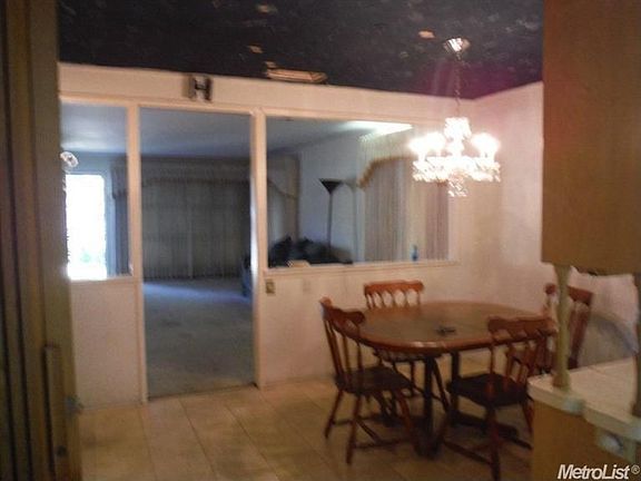3rd image of 1311 Coolidge Ave