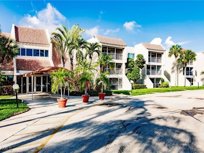 120 Lakeview Dr APT 101, Weston, FL, 33326