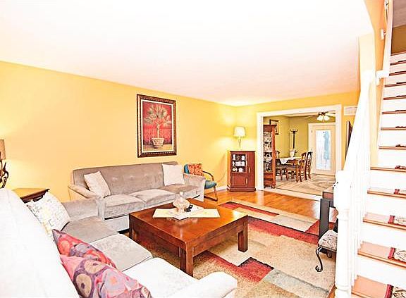 5th image of 10973 Lavinia Dr