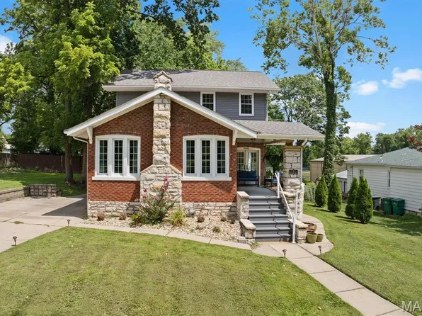 5 Signal Hill Blvd, Belleville, IL 62223