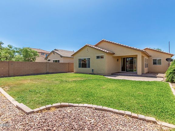 4th image of 874 E Waterview Place