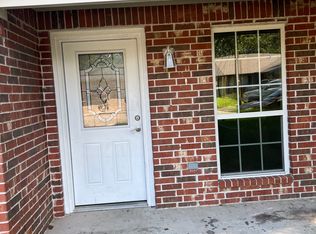 214 Bluebird Ln, Lufkin, TX 75904
