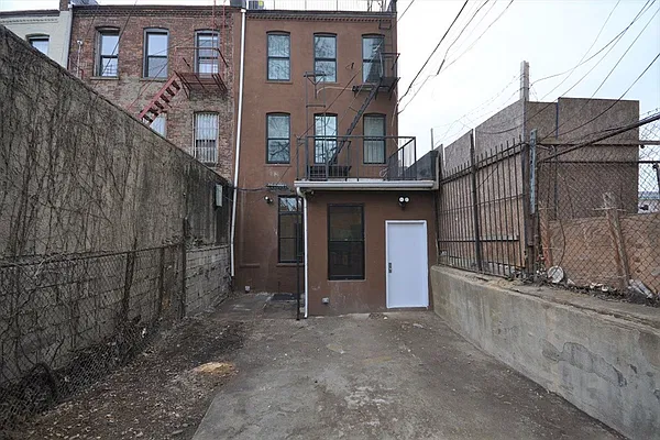 Rented by Corcoran | media 10