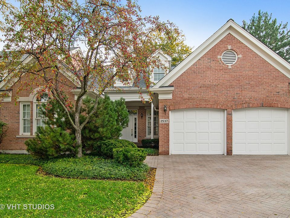 1st image of 2537 E Chesapeake Pl