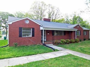 606 N Rotary Dr, High Point, NC 27262