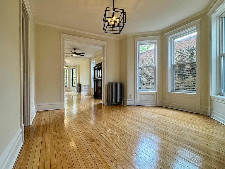 1844 W Grace St #2 — Photo 8