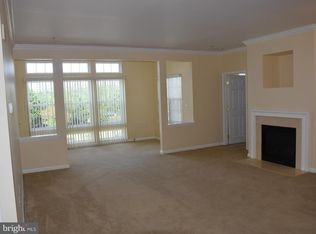 13220 Fox Bow Dr APT 205, Upper Marlboro, MD 20774
