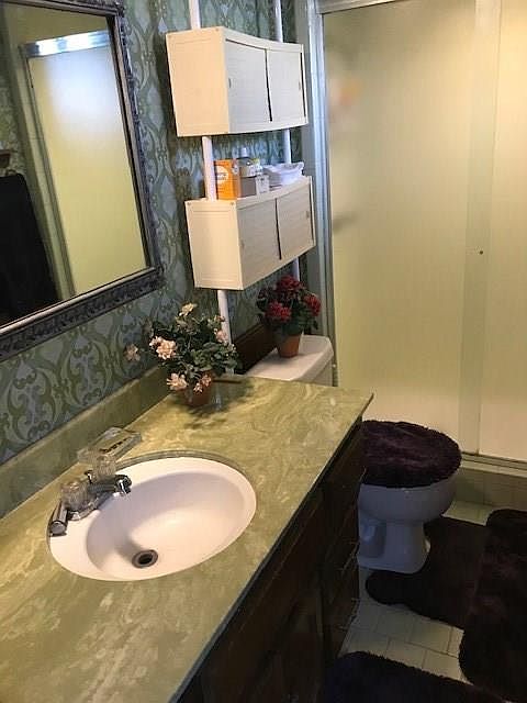 2nd image of 11020 Bel Air Pl