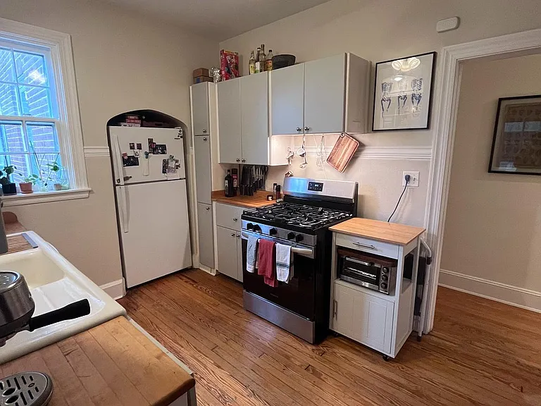 4036 Roland Ave #1 — Photo 13
