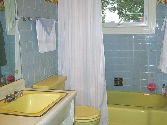 5th image of 11033 Martindale Dr