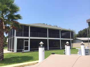 1541 NW 20th Ave, Crystal River, FL 34428