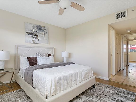 5th image of 2800 NE 14 Street #110