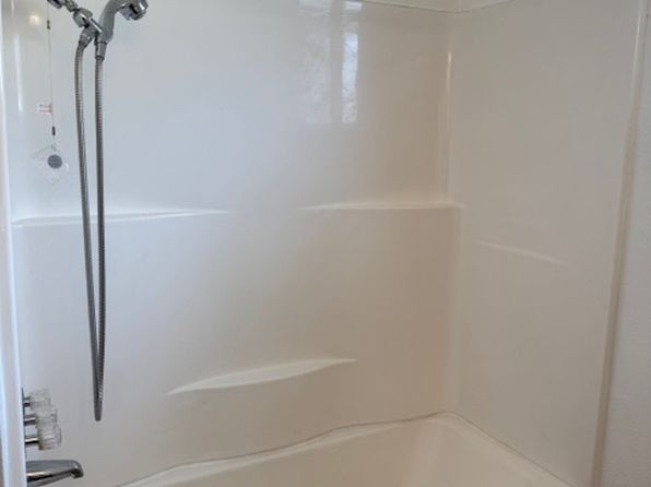 1405 Eucalyptus Ave APT 6, Newman, CA 95360