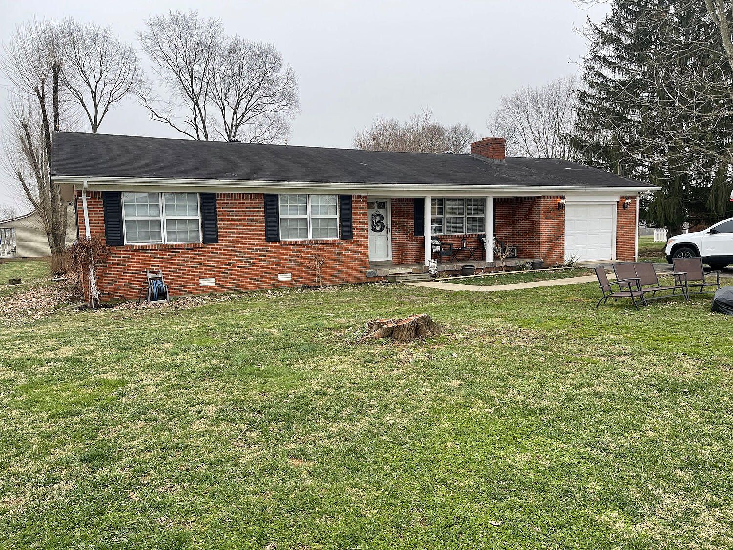 47 Burgin St, Crab Orchard, KY 40419 Zillow