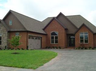 1415 St Thomas Way, Alcoa, TN 37701