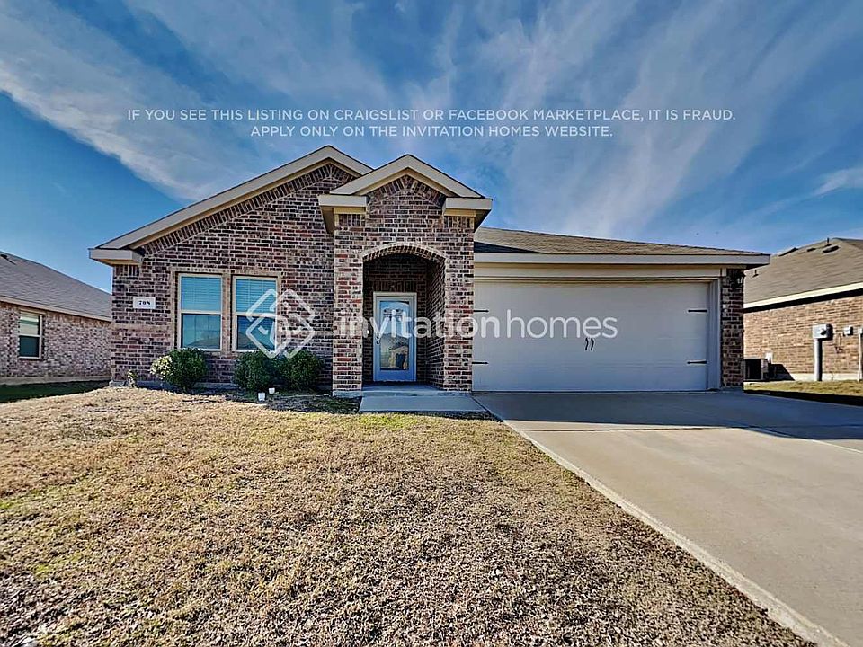 1st image of 708 Saddle Horn Way