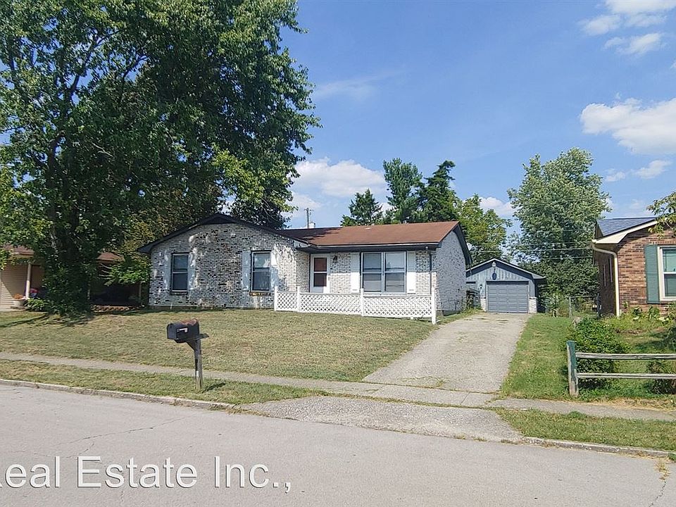 2nd image of 320 S Eagle Creek Dr