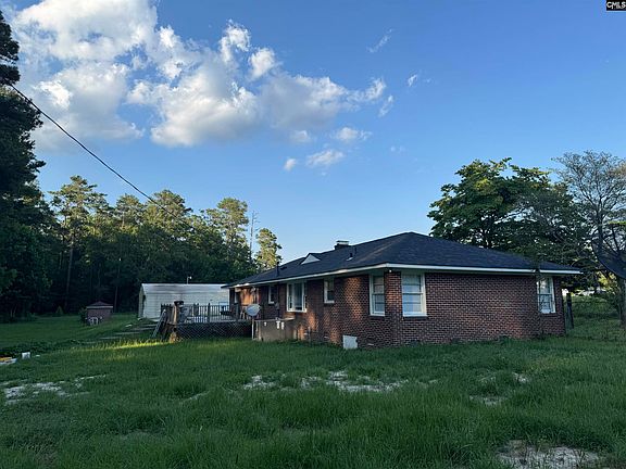 5th image of 3409 Hard Scrabble Rd