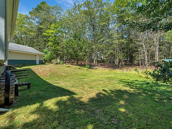 4th image of 34 Highland Road