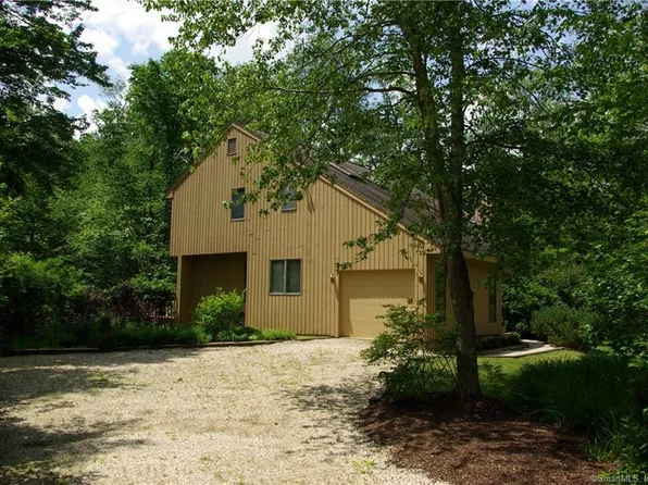 94 Sherbrook Drive, Goshen, CT 06756