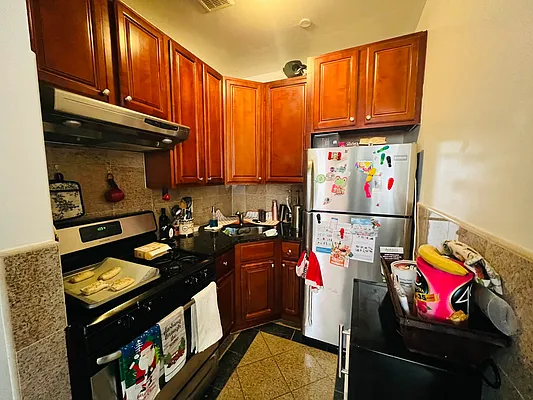 Rented by null | media 11