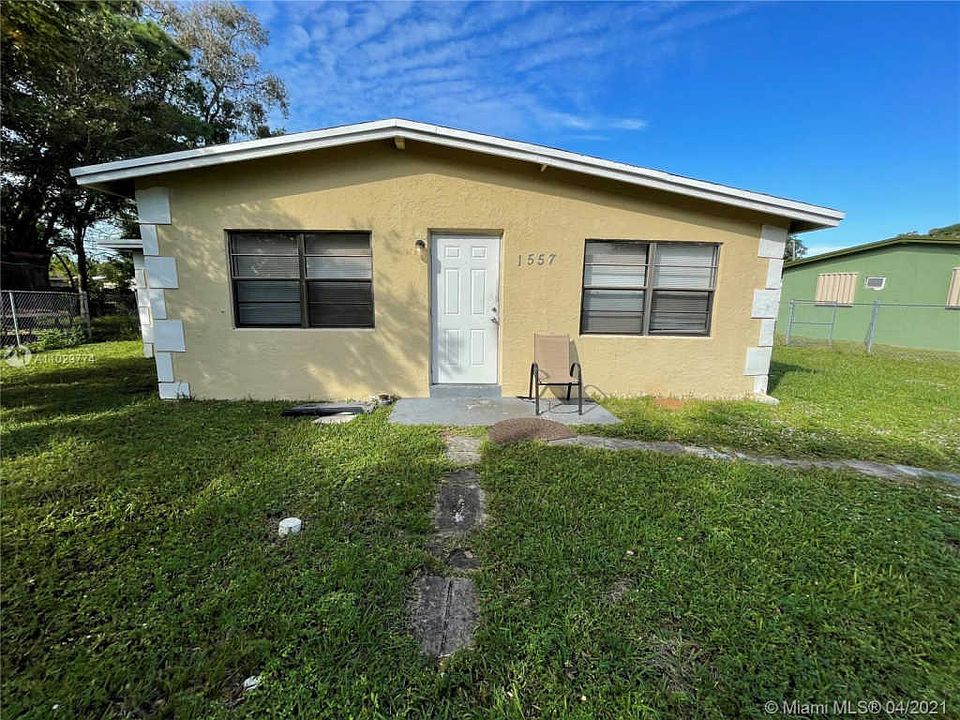 1st image of 1557 NW 15th Ave