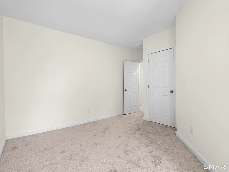 704 Maple St #704 — Photo 14