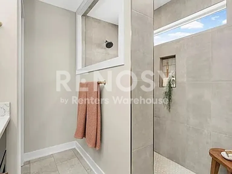 2164-1A N Eustis St — Photo 26