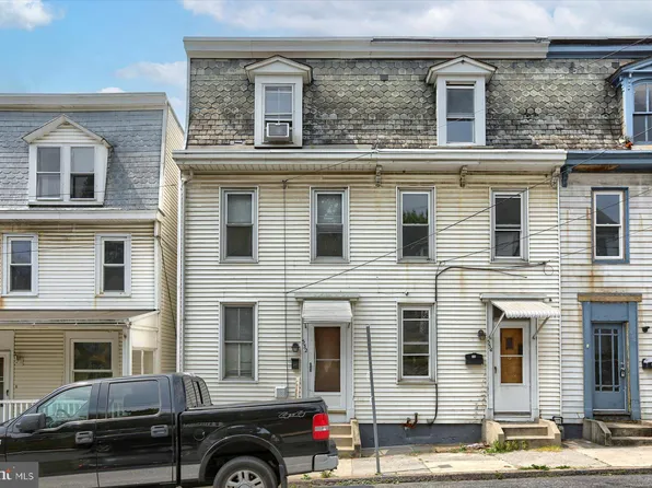 532 N 2nd St, Steelton, PA 17113