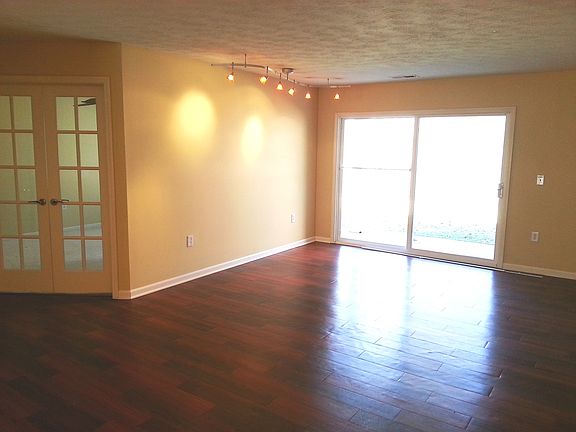4th image of 6524 Emerald Hill Ct